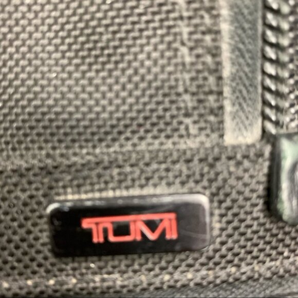 TUMI - Alpha Expandable Organizer  Laptop Briefcase - Picture 2 of 15